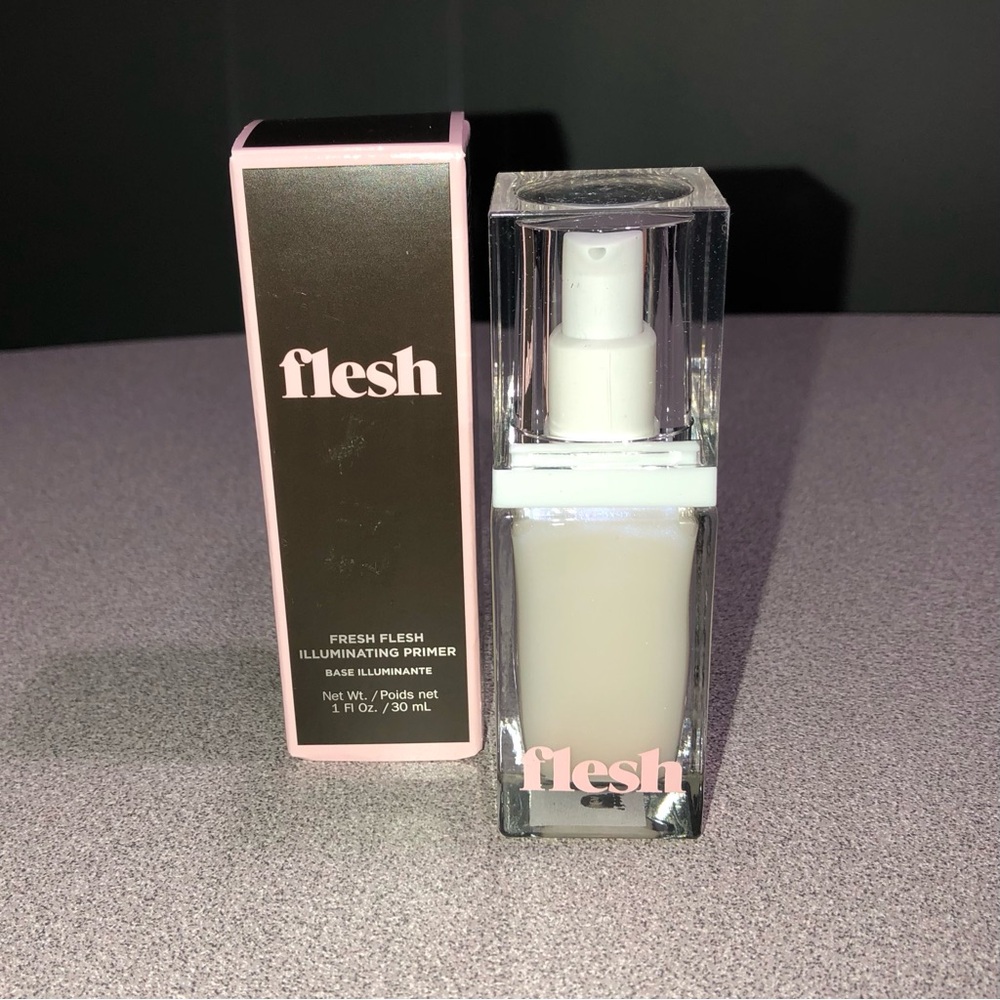 NWT Flesh Iridescent Illuminating Face Primer
